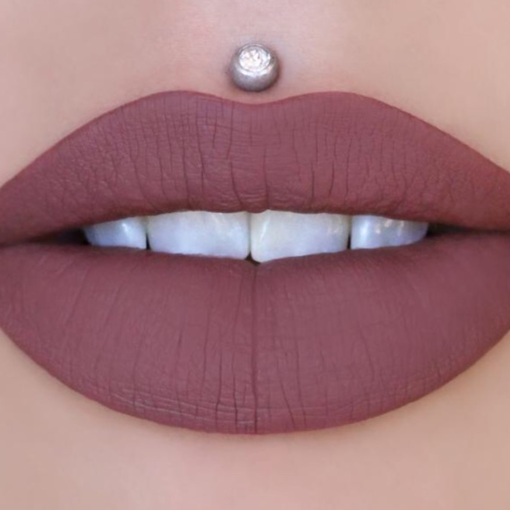 Jeffree Star // Androgyny Velour Liquid Lipstick